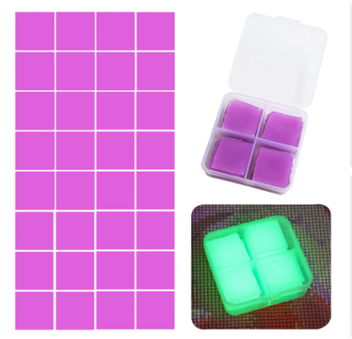 Boîte avec 32 pièces de cire